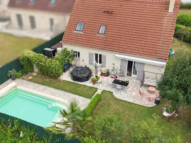 Maison, Plailly