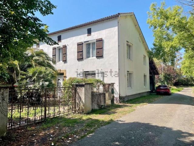Maison, Plaisance