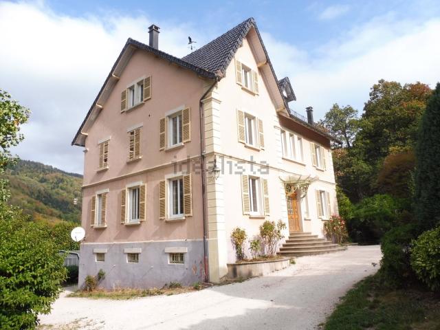 Maison, Plancher les Mines