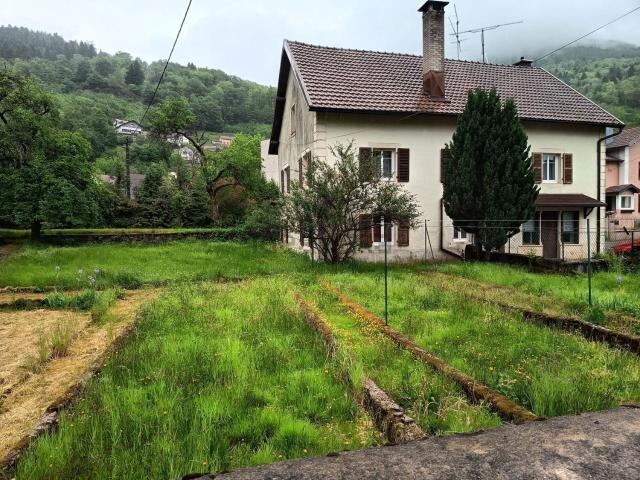 Maison, Plancher les Mines