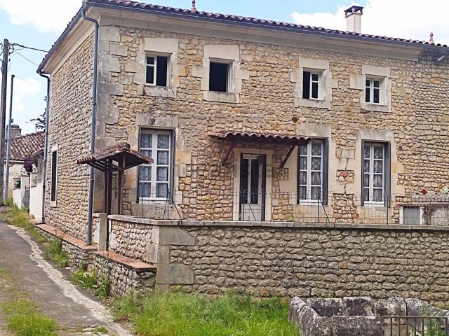 Maison, Plassac
