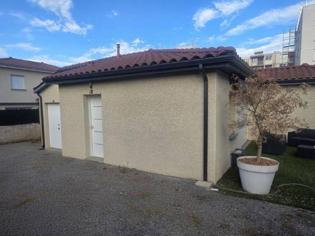 Maison plein pieds meublée