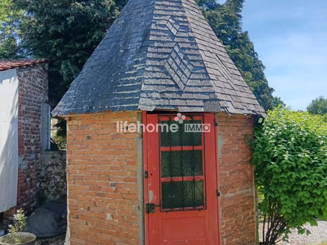 Maison pleine de charme avec terrain clos et dépendances