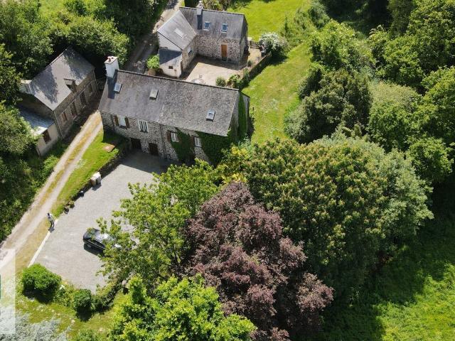 Maison, Plénée Jugon