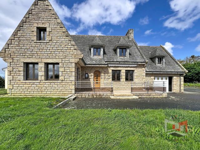 Maison, Pleumeur Bodou