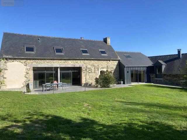 Maison, Ploëzal