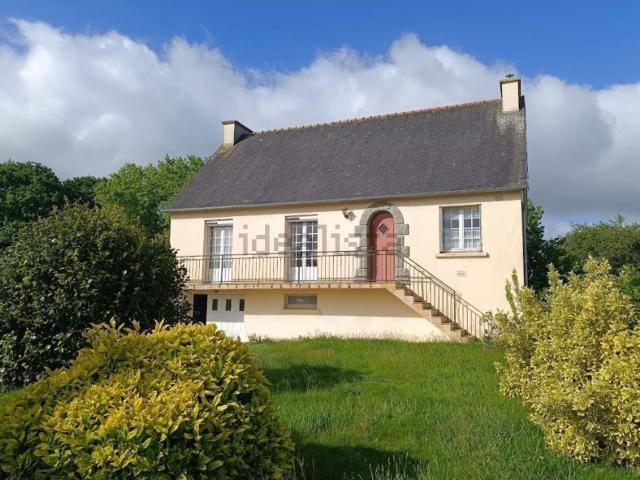 Maison, Plonévez du Faou