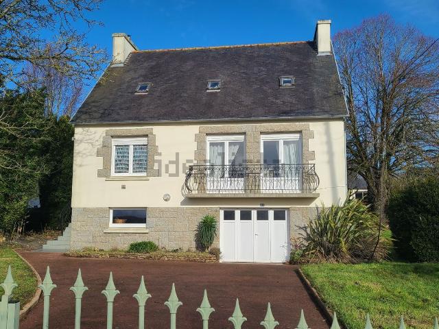 Maison, Plougonven