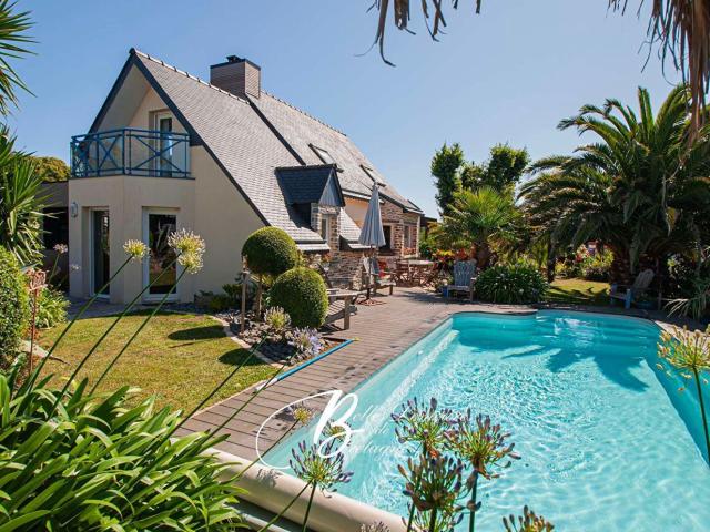 Maison, Plougrescant