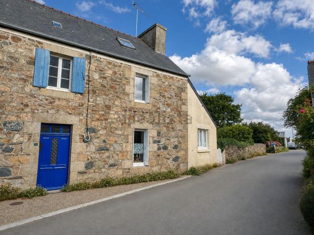 Maison, Plougrescant
