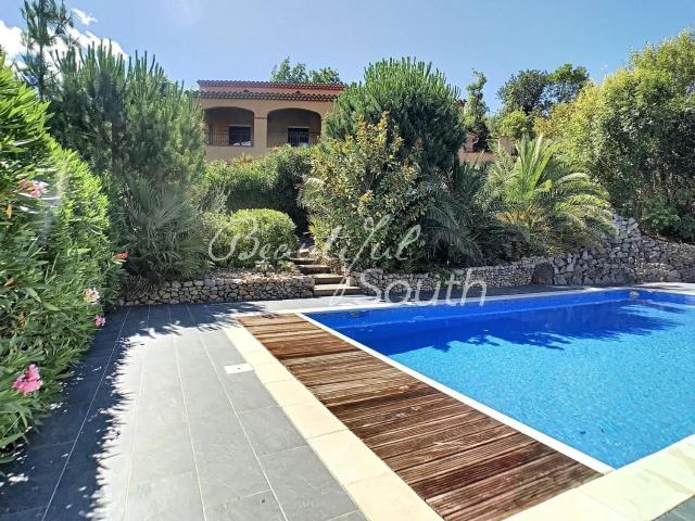 Maison, Prades