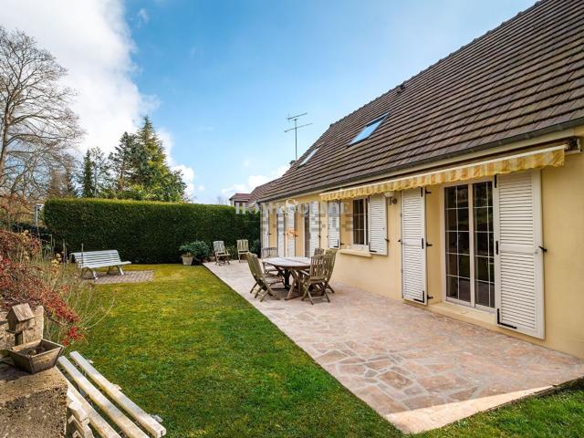 Maison, Précy sur Oise