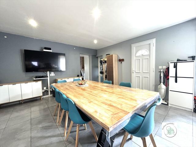 Maison Proche Blaye 33390 132m² Saint Seurin de Cursac