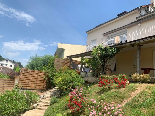 Maison Proche centre ville de Brive Piscine 3 garages