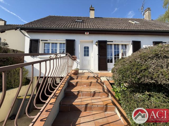 Maison PROCHE CHAMBLY 5 pièce s 122 m2