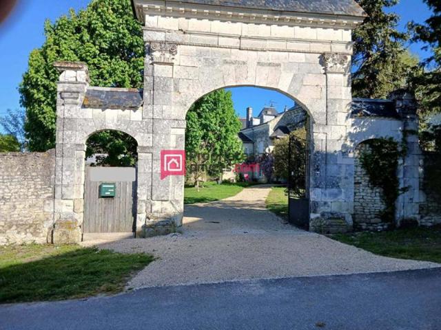 Maison Proche Chinon 5 pièce s 190 m2