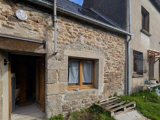 Maison proche de toute commodité dans un secteur paisible
