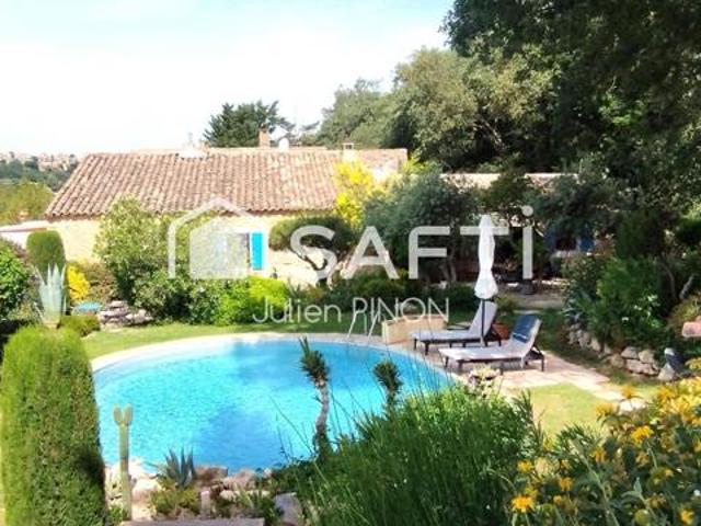 Maison Provençal à Menerbes avec Piscine