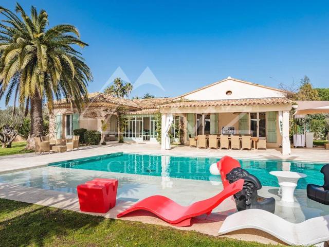 Maison Provençale à Saint Tropez 390m² Saint Tropez