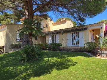 Maison Provençale location saisonnière SANARY SUR MER / Secteur PORTISSOL