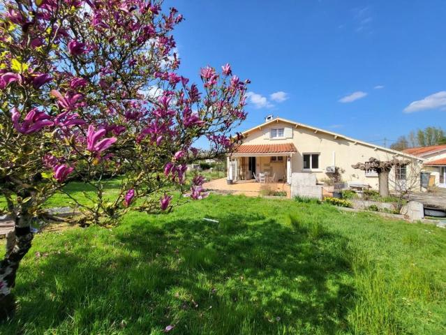 Maison, Puygouzon