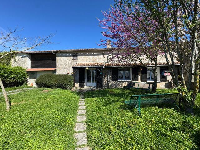 Maison, Puyrolland