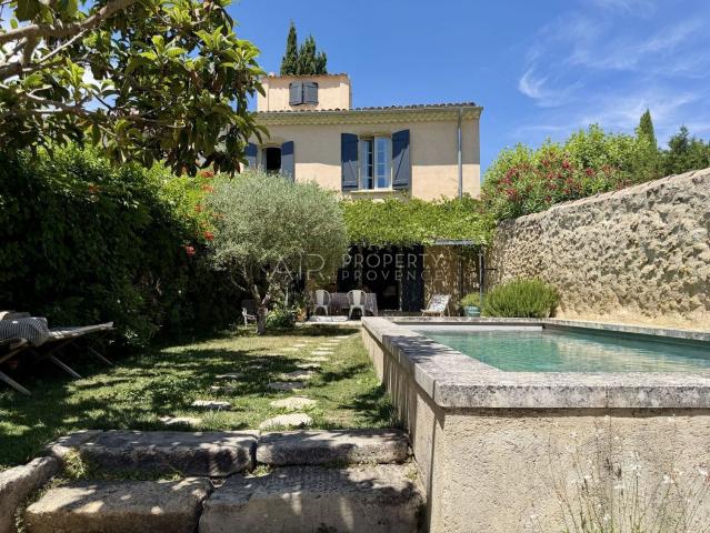 Maison, Puyvert
