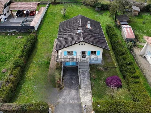 Maison, Publier