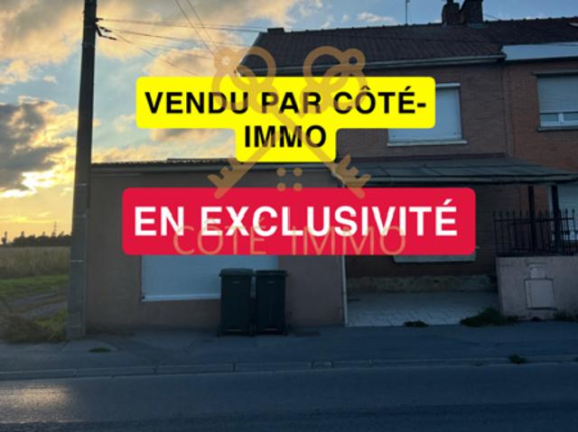 Maison quasi individuelle bâtie /820 m2 et 136 m2 habitable