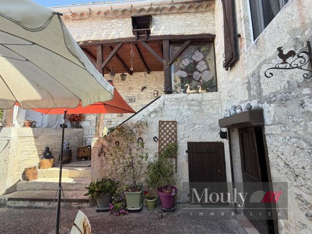 Maison Quercynoise Avec Veranda, Dependances Et Beau Jardin 59m² Barguelonne en Quercy