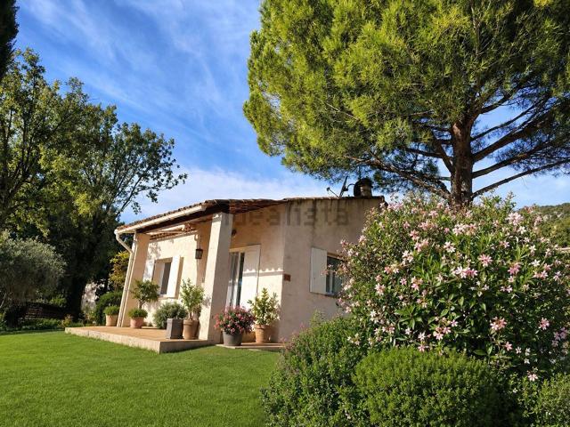 Maison, Quinson