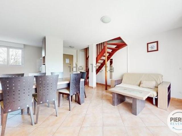 Maison, Rousset