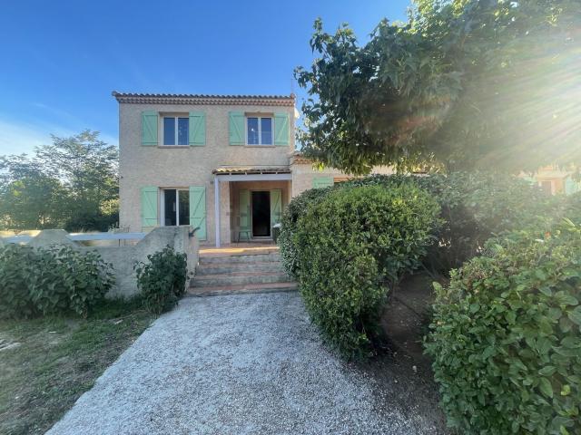 Maison, Rousset