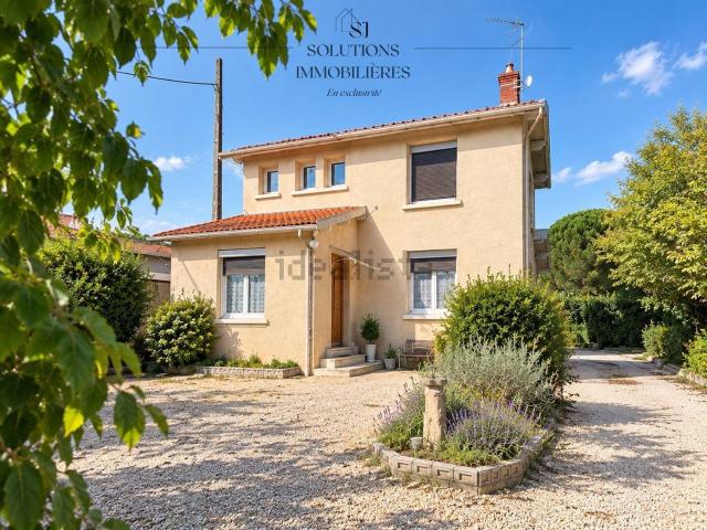 Maison, Roussillon