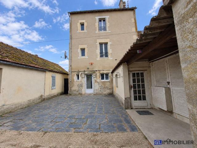 Maison, Rouvres