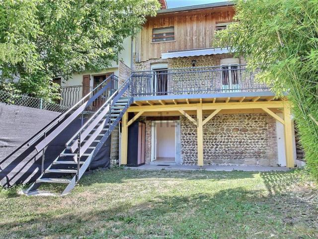 Maison, Roybon