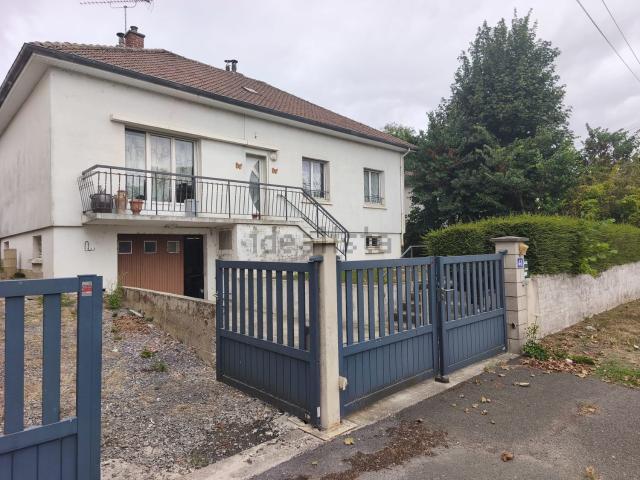 Maison, Roye