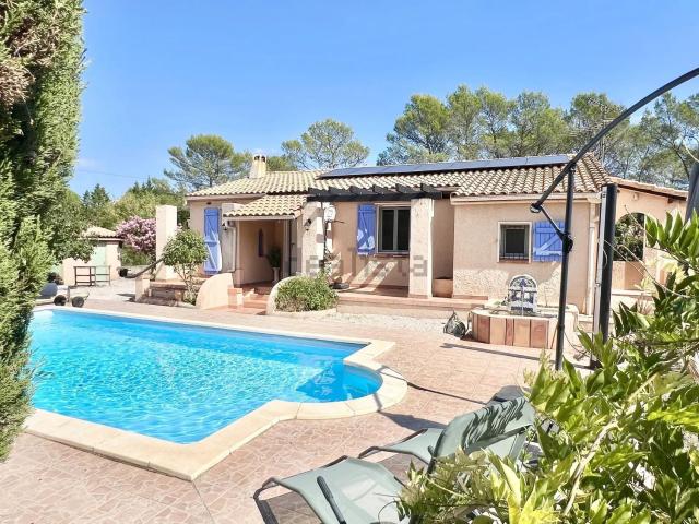 Maison, Rocbaron