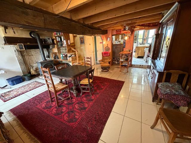 Maison Roches 2 pièce s 90 m2 avec grange