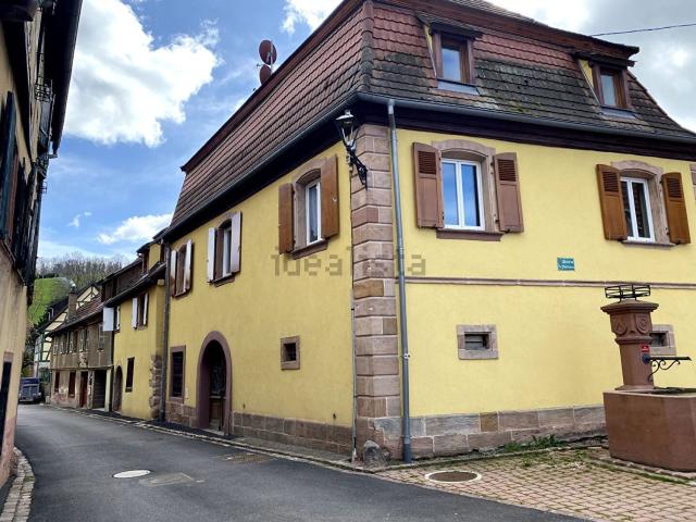 Maison, Rodern