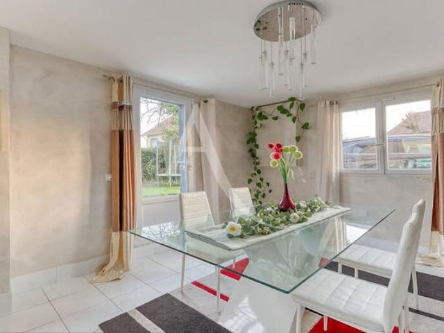 Maison Roissy En Brie 7 pièce s 134 m2