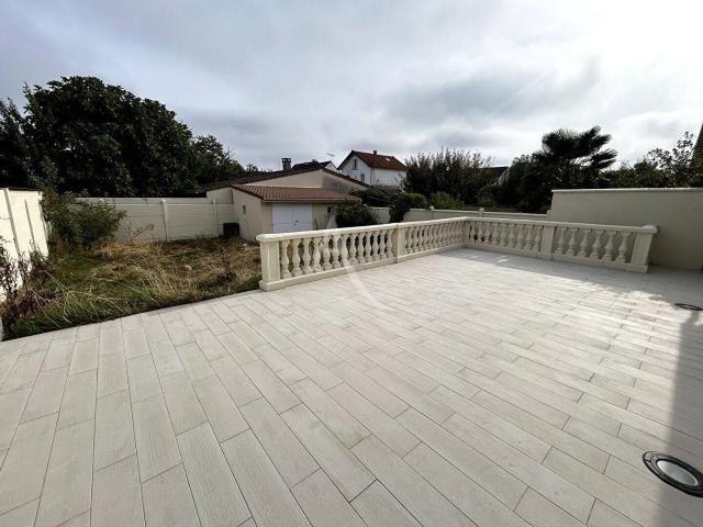 Maison Roissy En Brie 7 pièces 160 m2