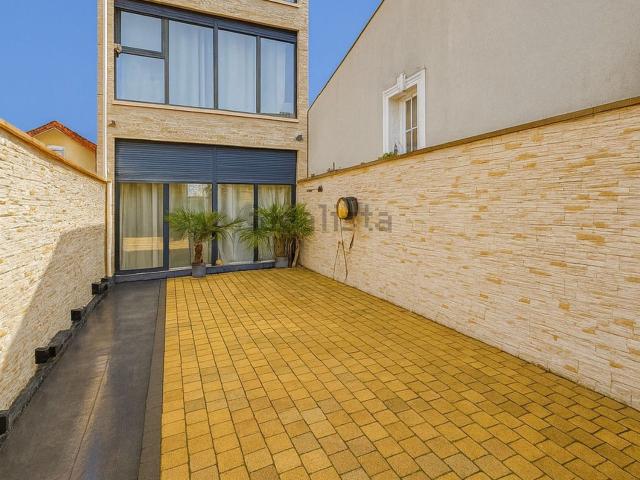 Maison, Romainville