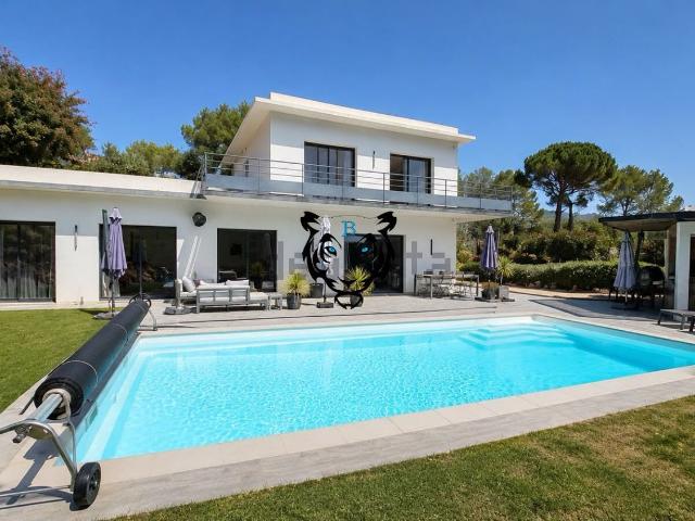 Maison, Roquebrune sur Argens