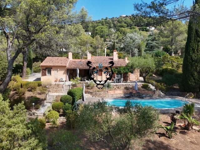 Maison, Roquebrune sur Argens