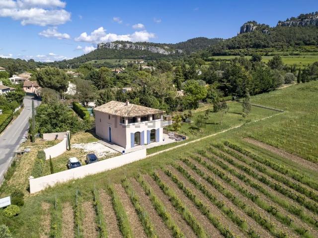 Maison, Roquefort la Bédoule