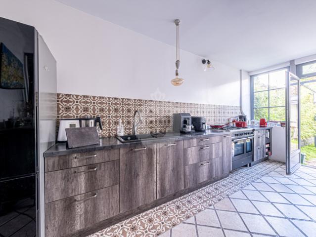 MAISON ROSAY EN BRIE
