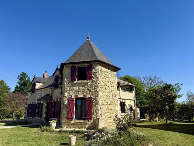 Maison, Raveau