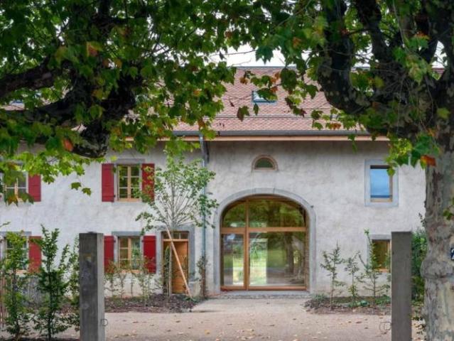 Maison rare dans la campagne genevoise