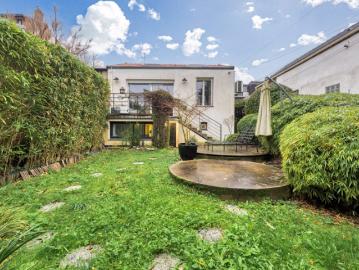 Maison rare face au parc – jardin plein sud